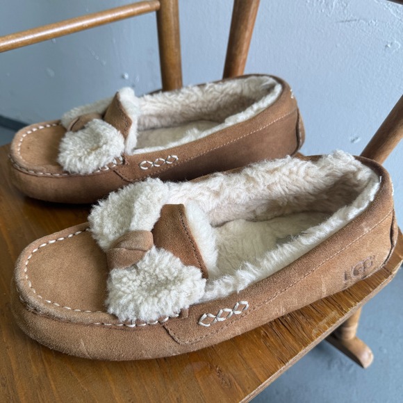 UGG Ansley Bow Chestnut Suede Slippers Womens 9 Moccasins 1019758 slip on shoe - Picture 10 of 10